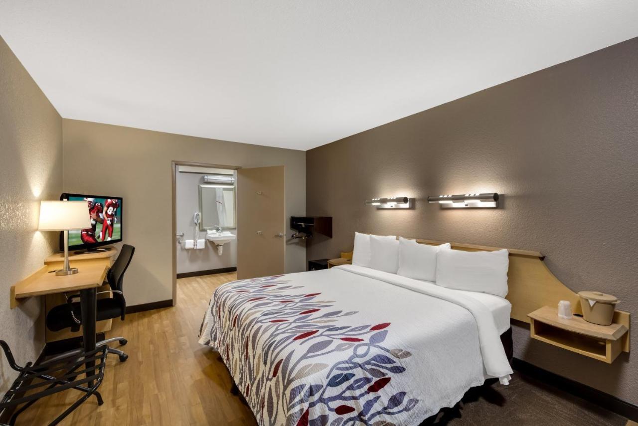 Red Roof Inn Asheville - Biltmore West מראה חיצוני תמונה