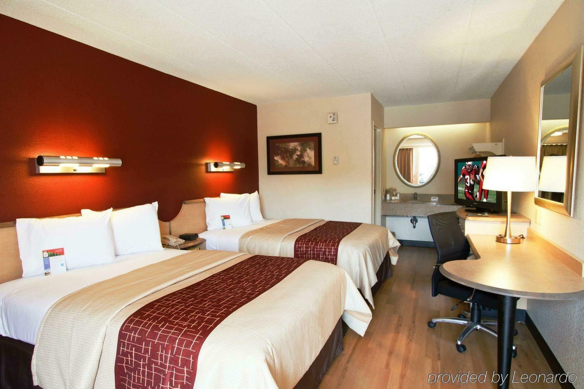 Red Roof Inn Asheville - Biltmore West מראה חיצוני תמונה