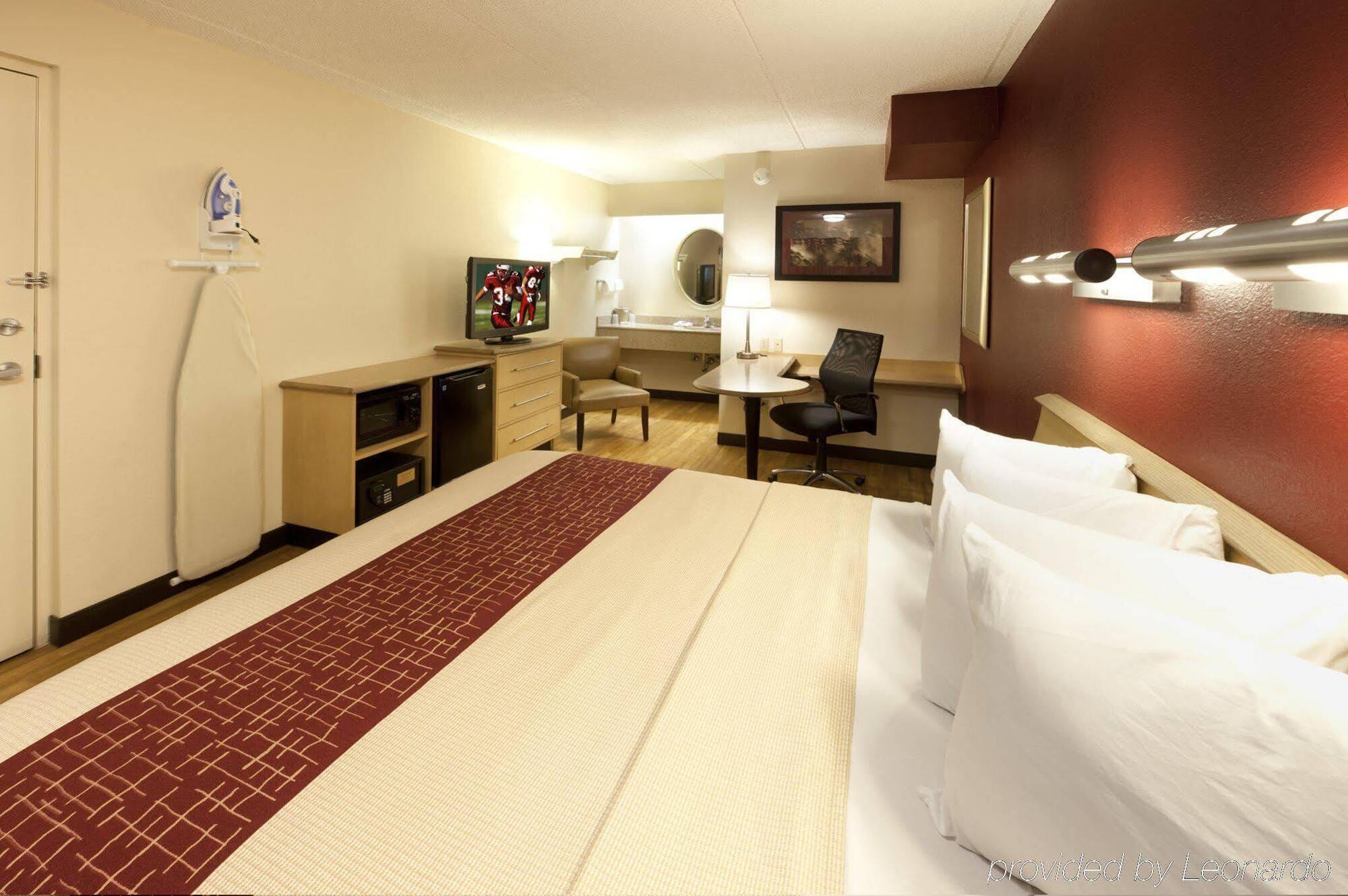 Red Roof Inn Asheville - Biltmore West מראה חיצוני תמונה